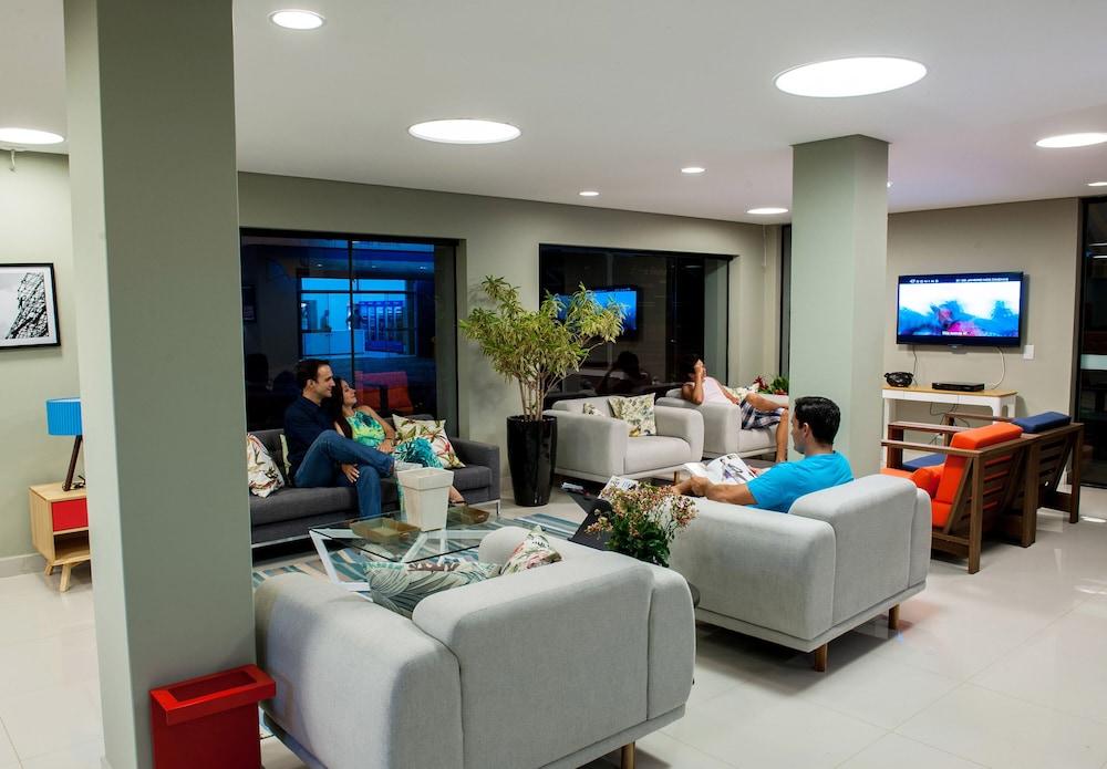Clh Suites Bonito Centro Bagian luar foto