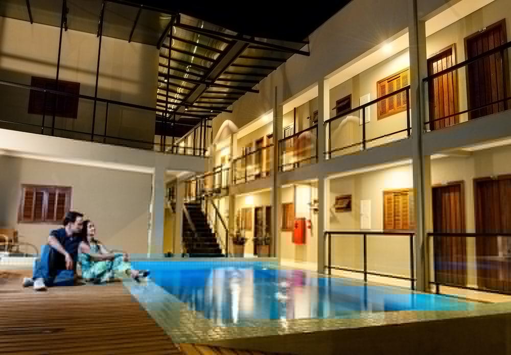 Clh Suites Bonito Centro Bagian luar foto