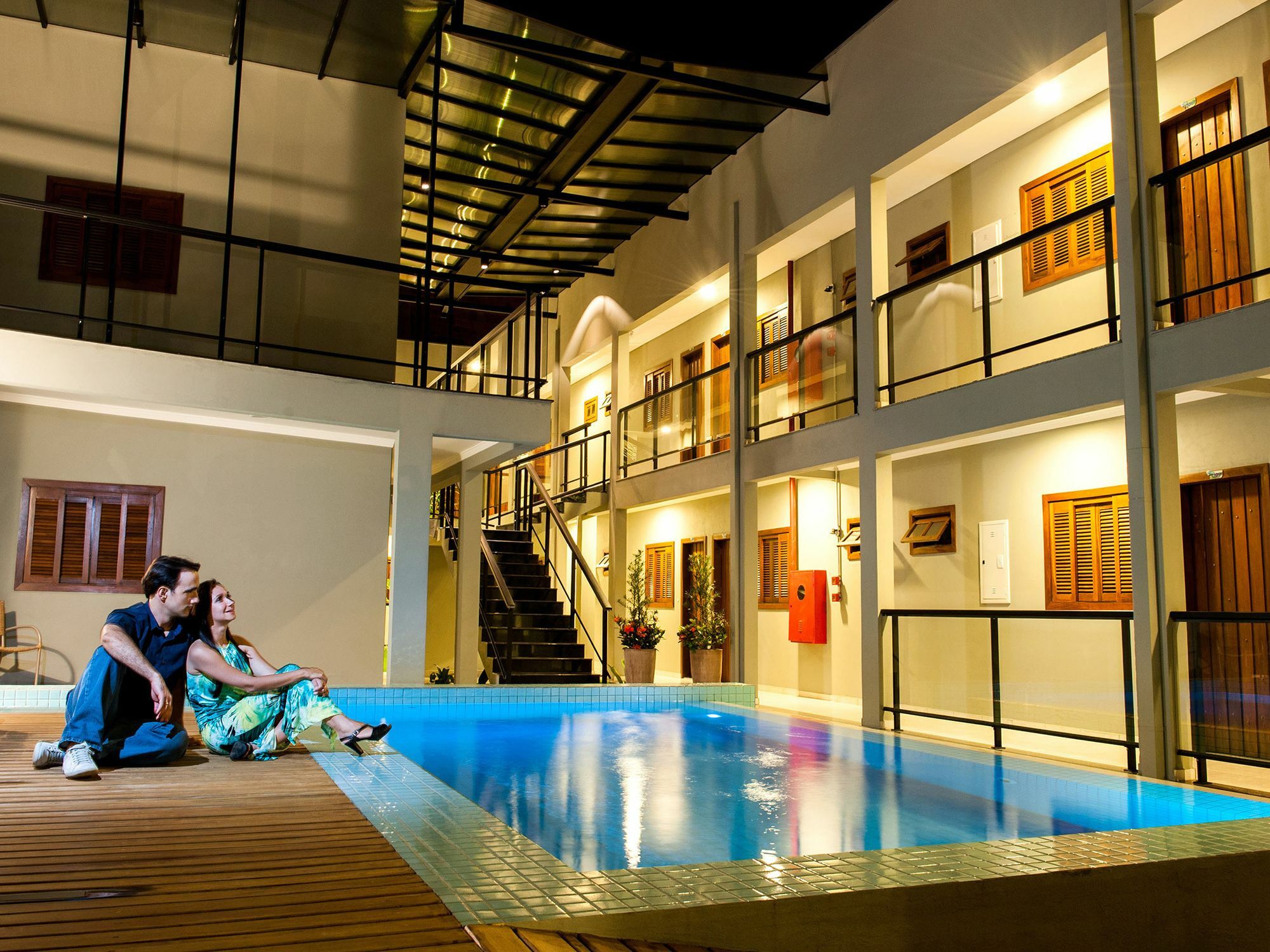 Clh Suites Bonito Centro Bagian luar foto